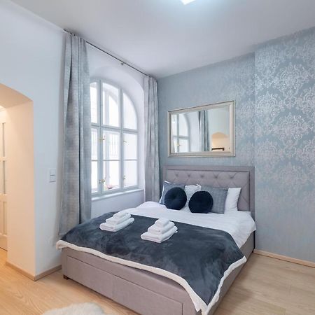 Quiet Apartment In The Heart Of Old Town Centre 布拉格 外观 照片