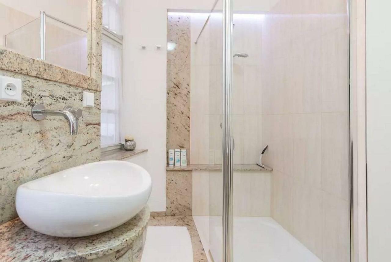 Quiet Apartment In The Heart Of Old Town Centre 布拉格 外观 照片