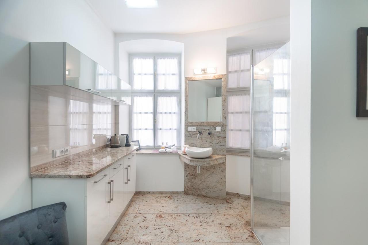 Quiet Apartment In The Heart Of Old Town Centre 布拉格 外观 照片